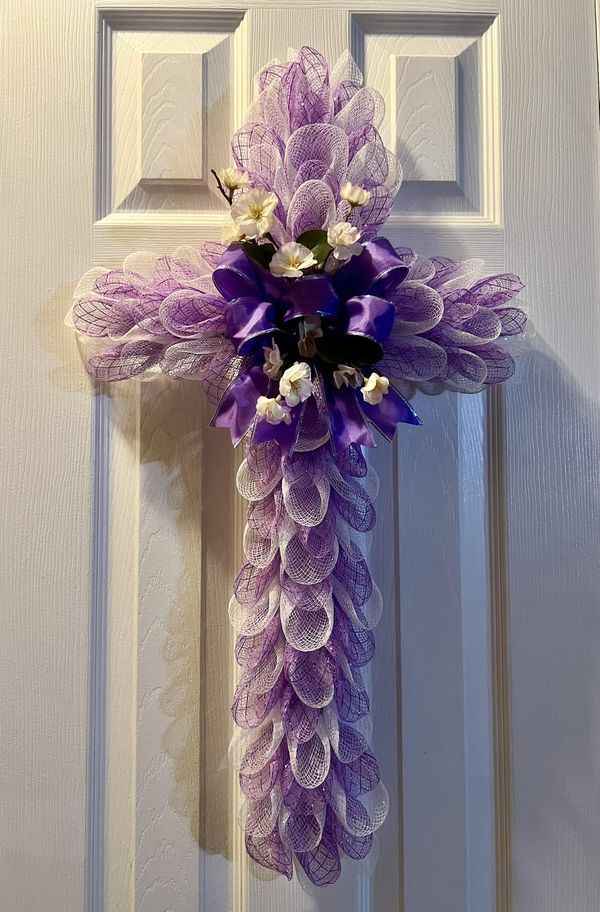 Purple Mesh Cross for Advent