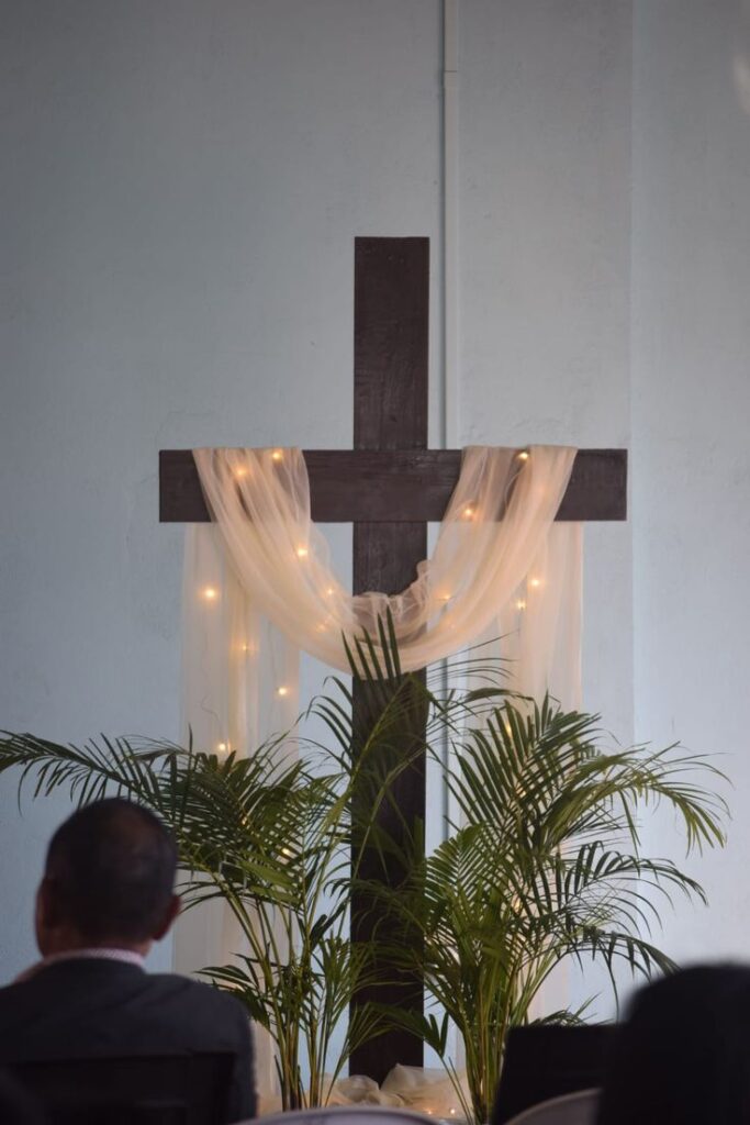 Simple Fabric Cross