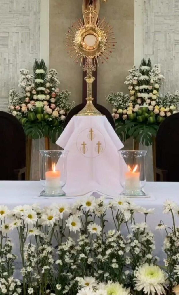 Seasonal Flower Arrangements