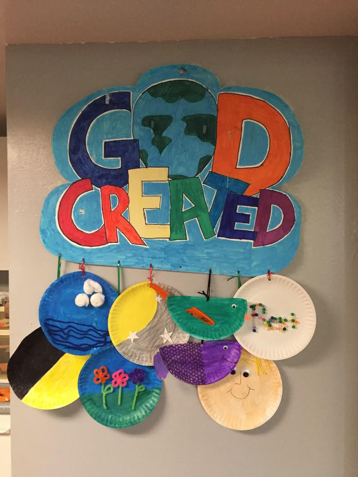 A Creation-themed paper plate allows kids to explore the seven days of God’s work