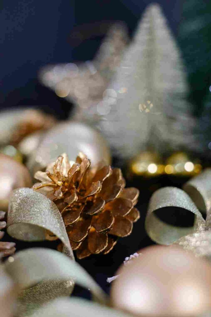 Glitter Pinecone Trees