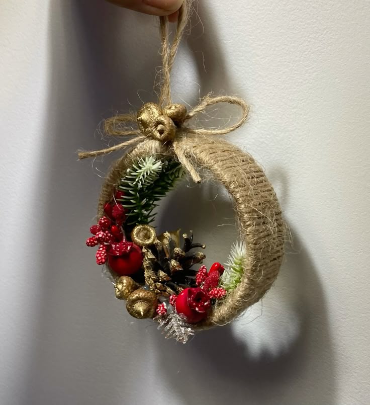 Mini Ornament Wreath