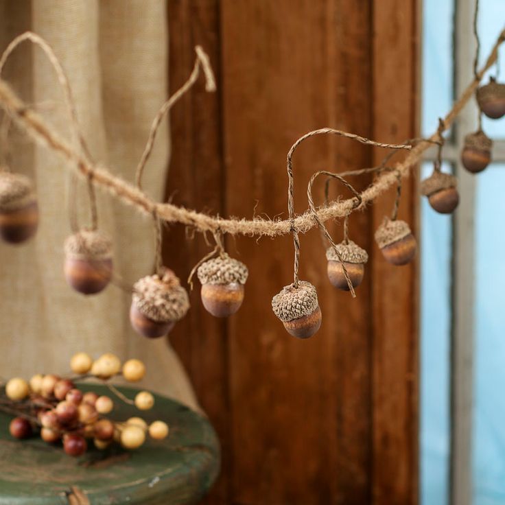 Acorn Ornament Garland