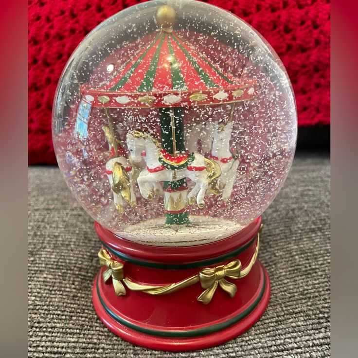 Christmas Carousel Globe