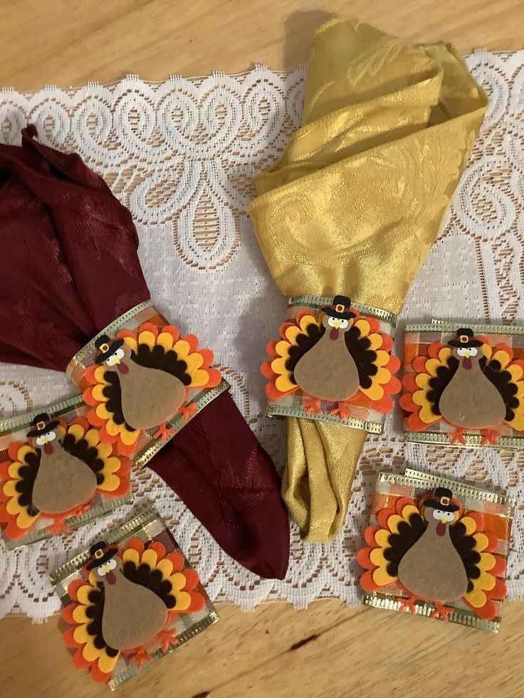 Foil and Glitter Turkey Napkin Rings