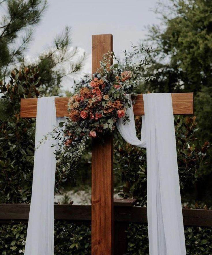 Cross Wrapped in Ivy