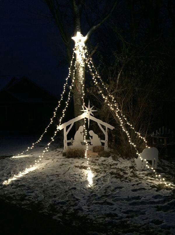 Snowy Outdoor Nativity