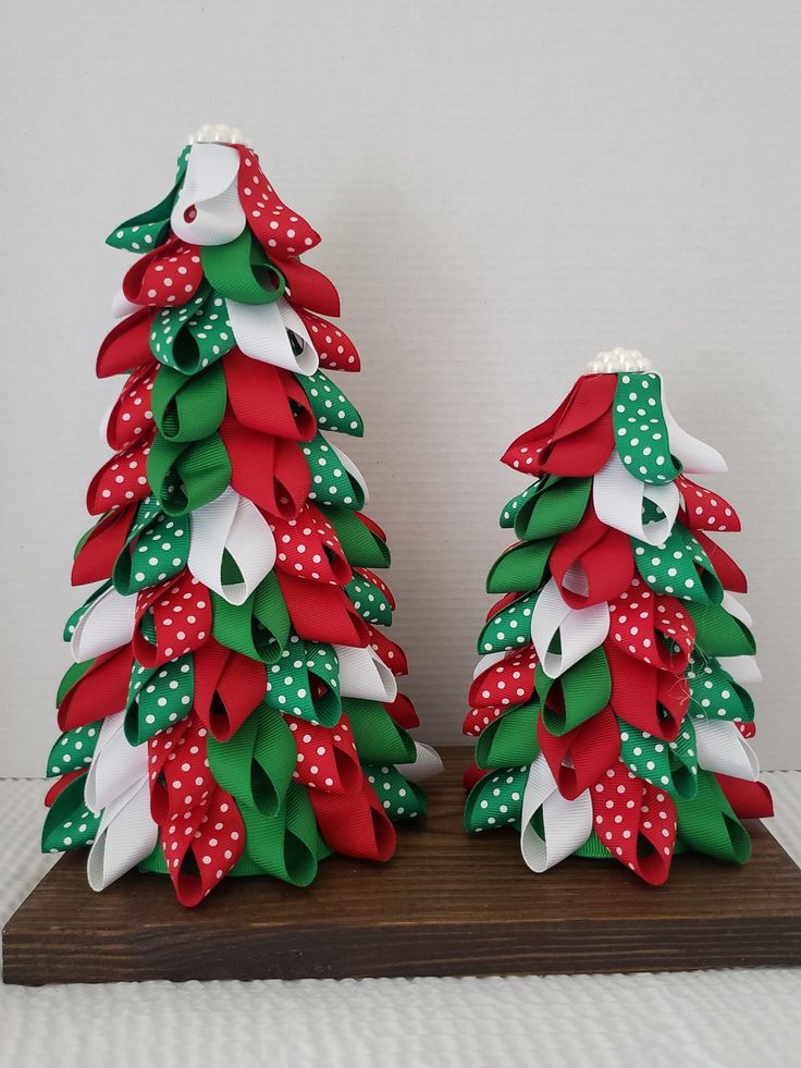 Ribbon Christmas Trees