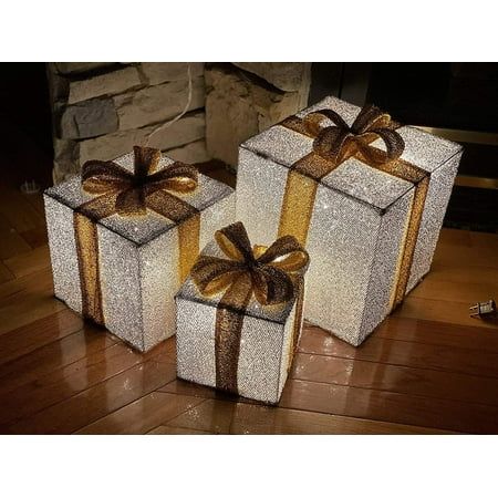 Metallic Gift Box Display