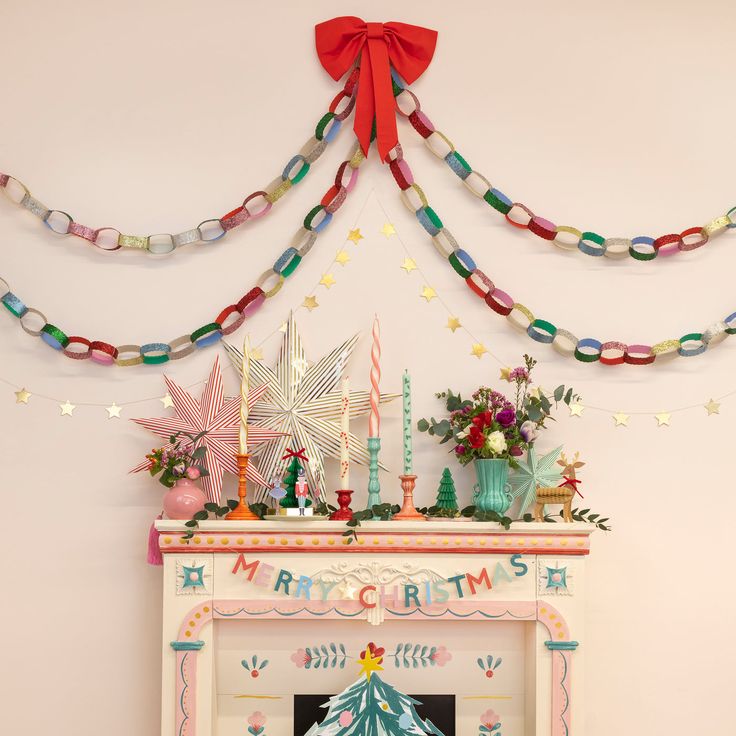 Christmas Paper Chain Wall Art