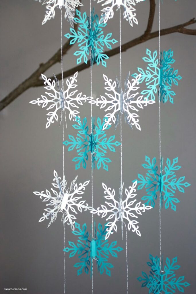 DIY Snowflake Wall Mobile