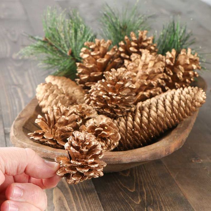 Gold-Dusted Pinecone Centerpiece