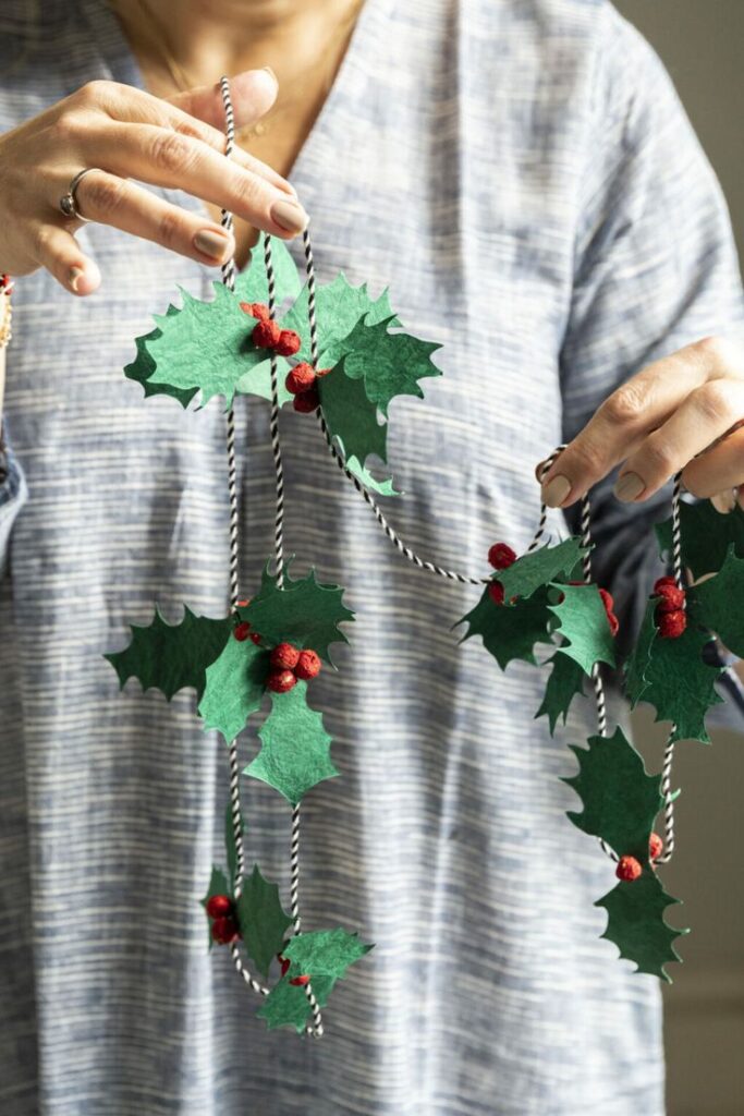 Holly Leaf Paper Garland