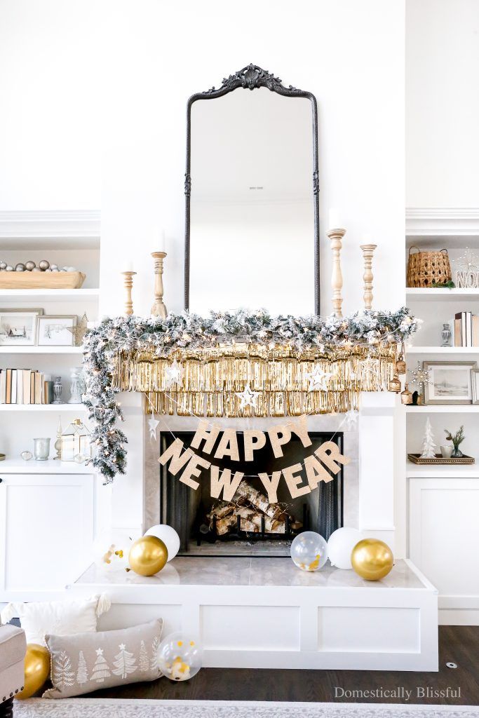 New Year Wishes Mantel with Meaningful Notes