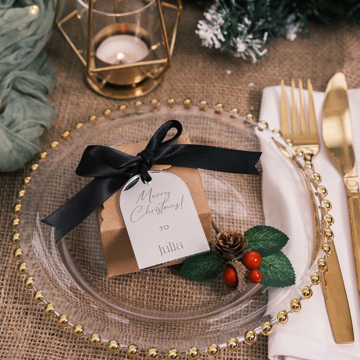 Ornament Place Setting Charms