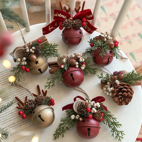 Pinecone and Bell Christmas Cluster