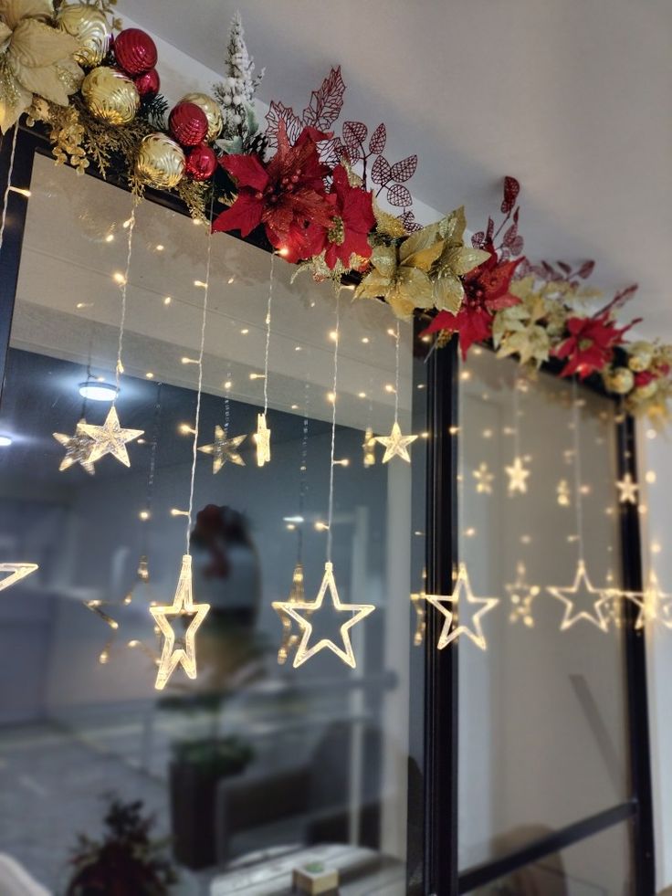 Star Garland Window Display