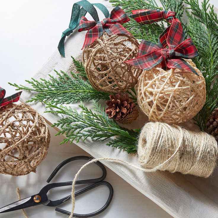 Yarn-Wrapped Ornaments