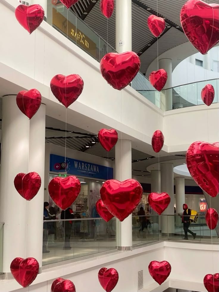 Valentine Balloon Keep-Up