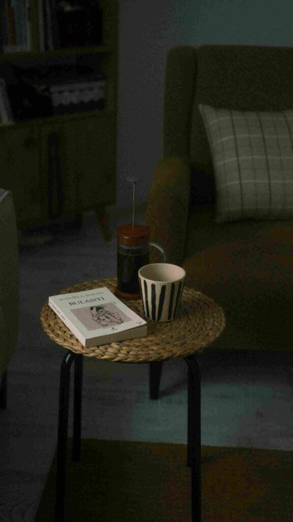 Neutral Faith Decor Touches