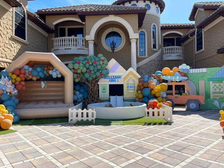 Bluey Balloon Play Zone