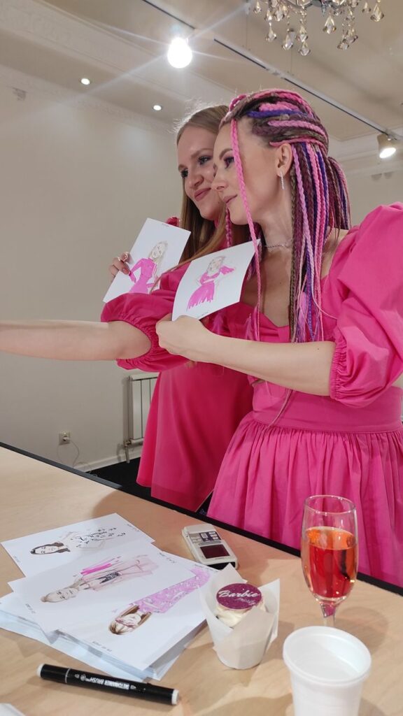 Fashion Sketch Face-Off