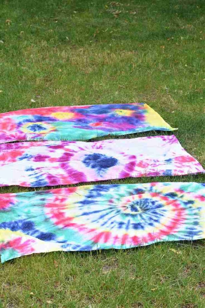 Tropical Tie Dye Towel Station