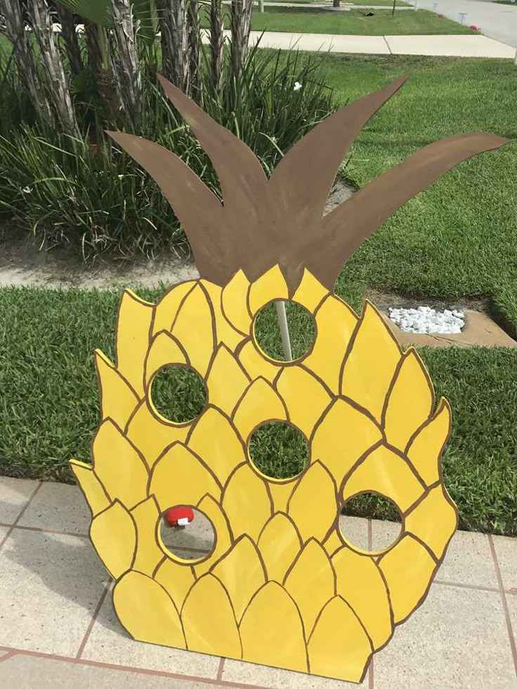 Pineapple Toss Game Party