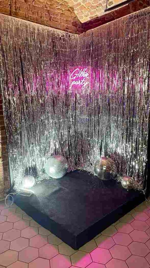 Sparkle Sequin Backdrop Booth