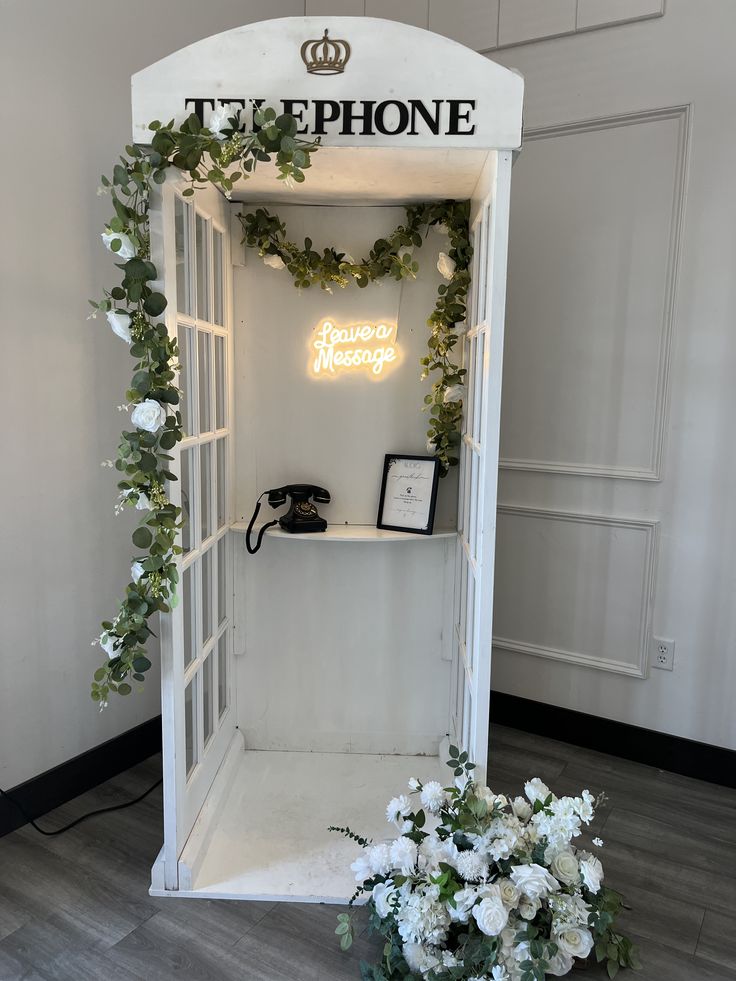 Aesthetic Photo Booth Corner