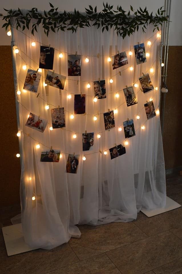 Hanging Photo String Booth