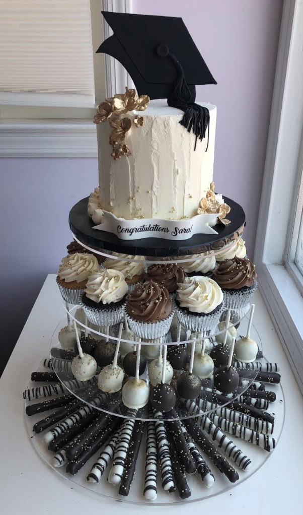 Layered Tray Cake Display