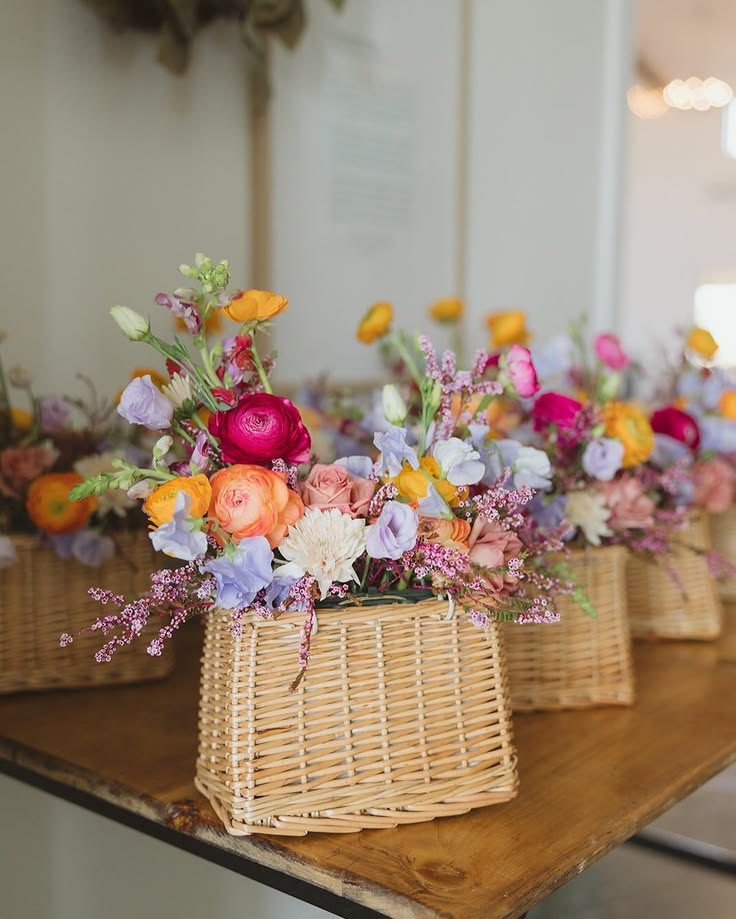 Mini Flower Basket Decor