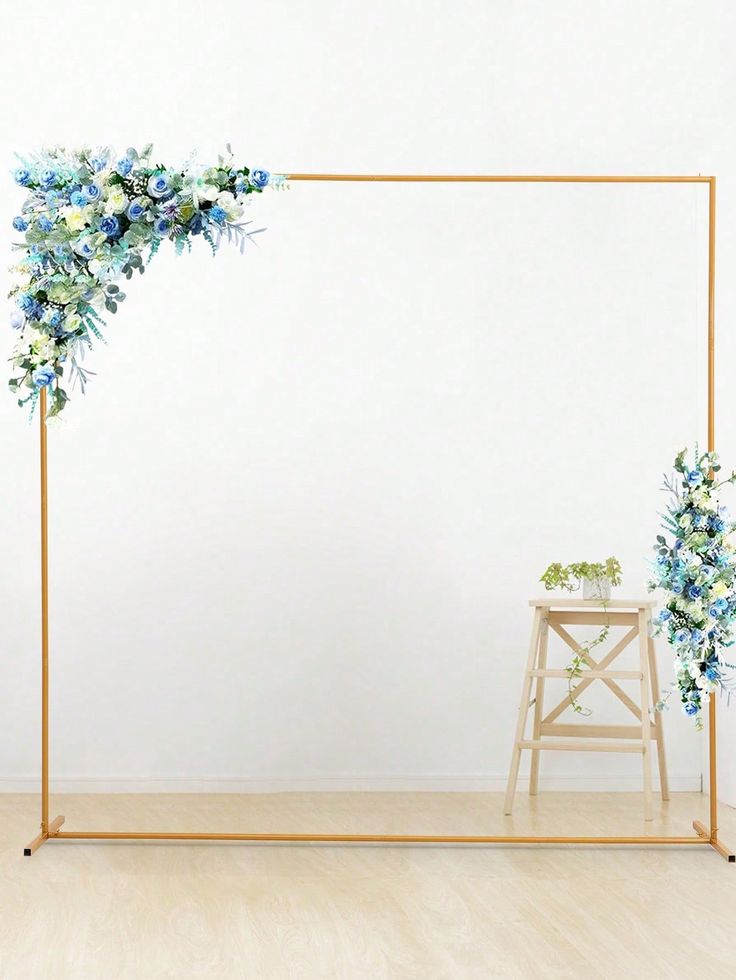 Minimal Frame Backdrop