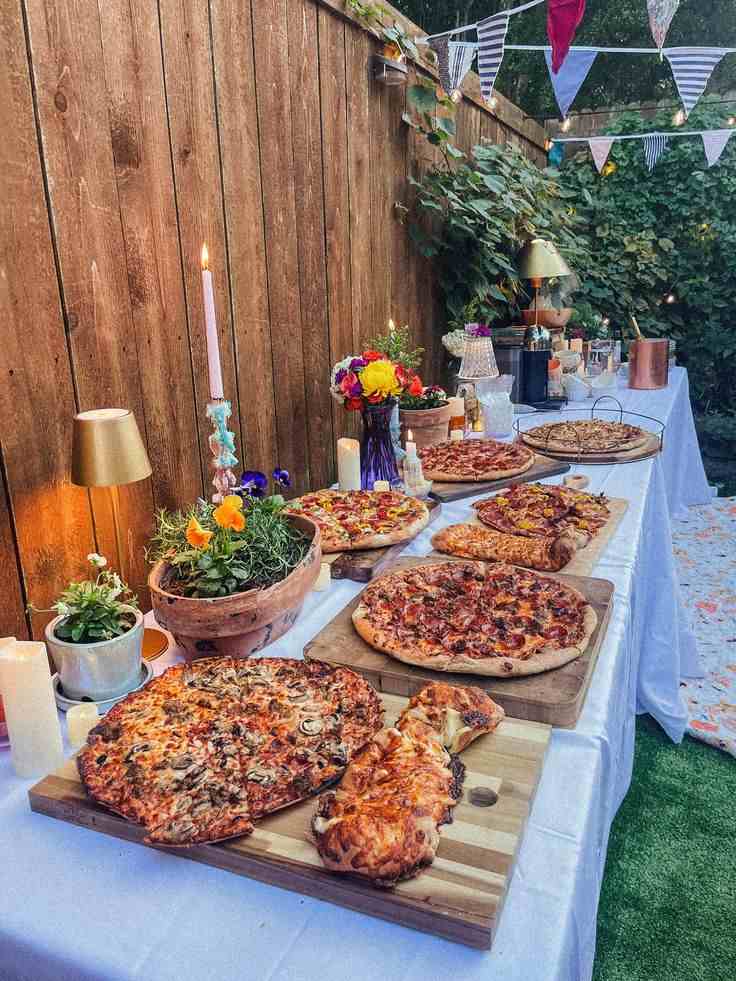 Backyard DIY Pizza Picnic