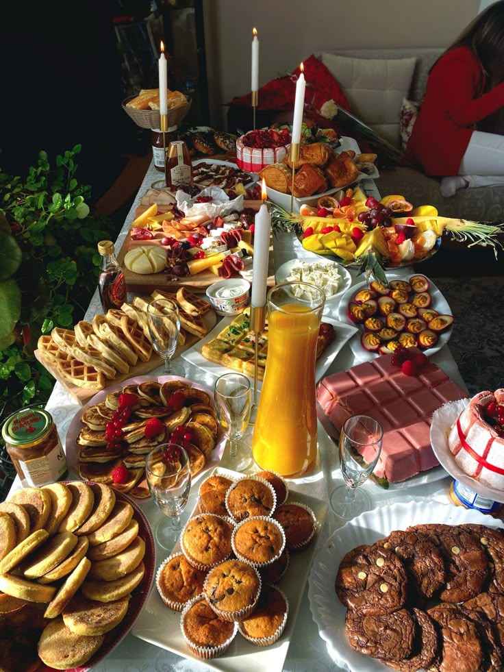 Cinnamon and Spice Brunch Party
