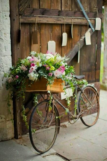 Rustic Vintage Bicycle Display