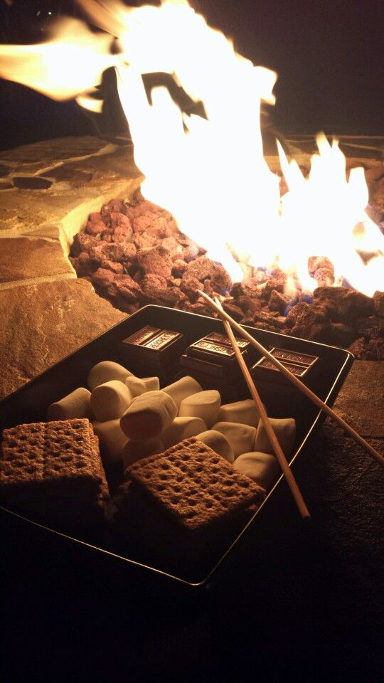 Backyard Bonfire and S’mores Night
