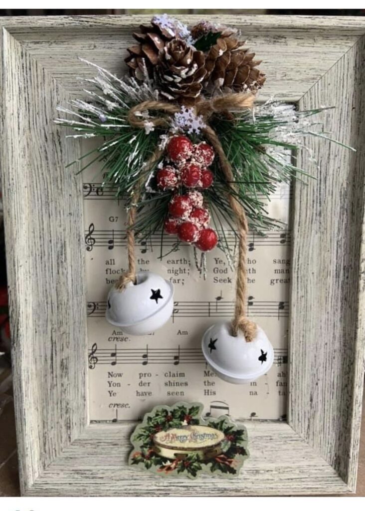 Create a Vintage Christmas Frame