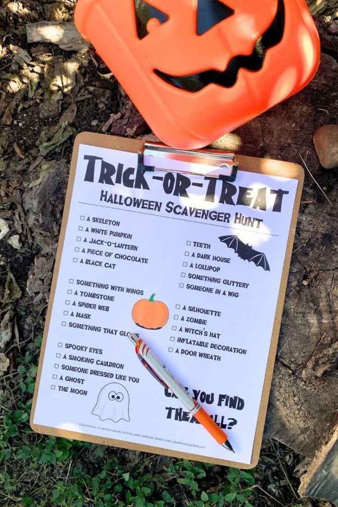 Plan a Halloween Scavenger Hunt