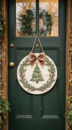Make a DIY Christmas Door Hanger